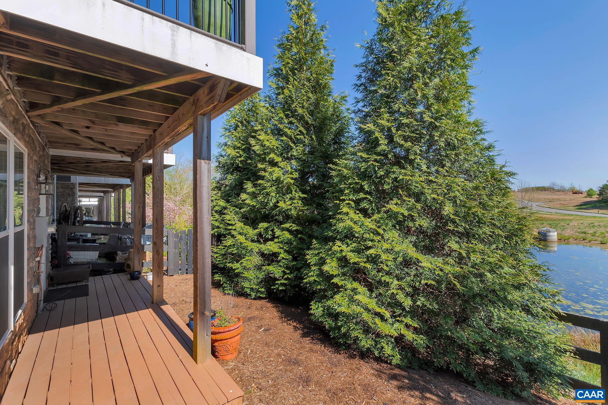 2906 TEMPLEHOF CT