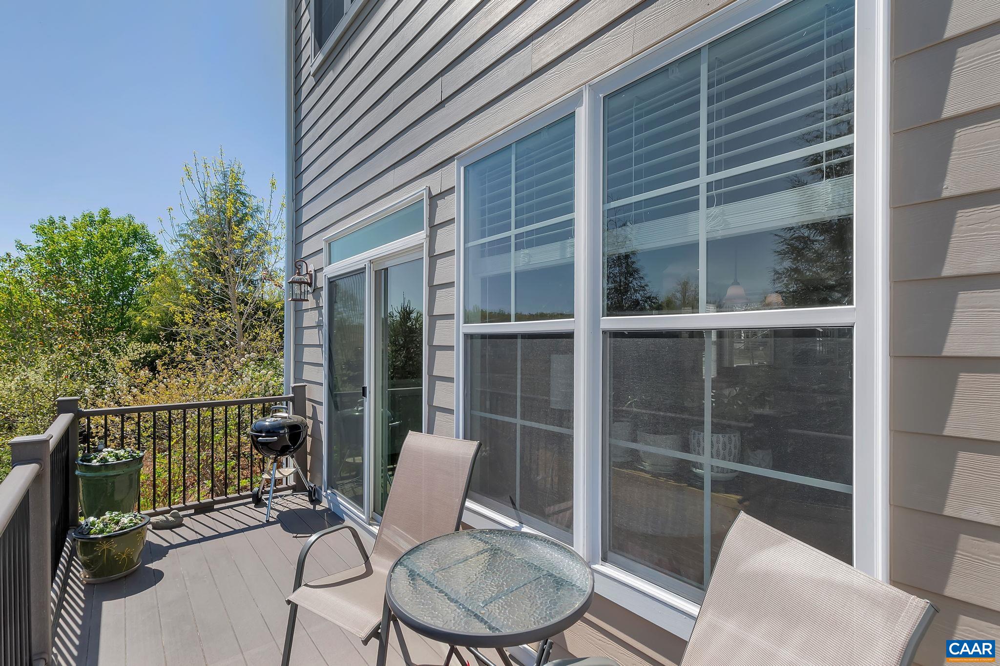 2906 TEMPLEHOF CT