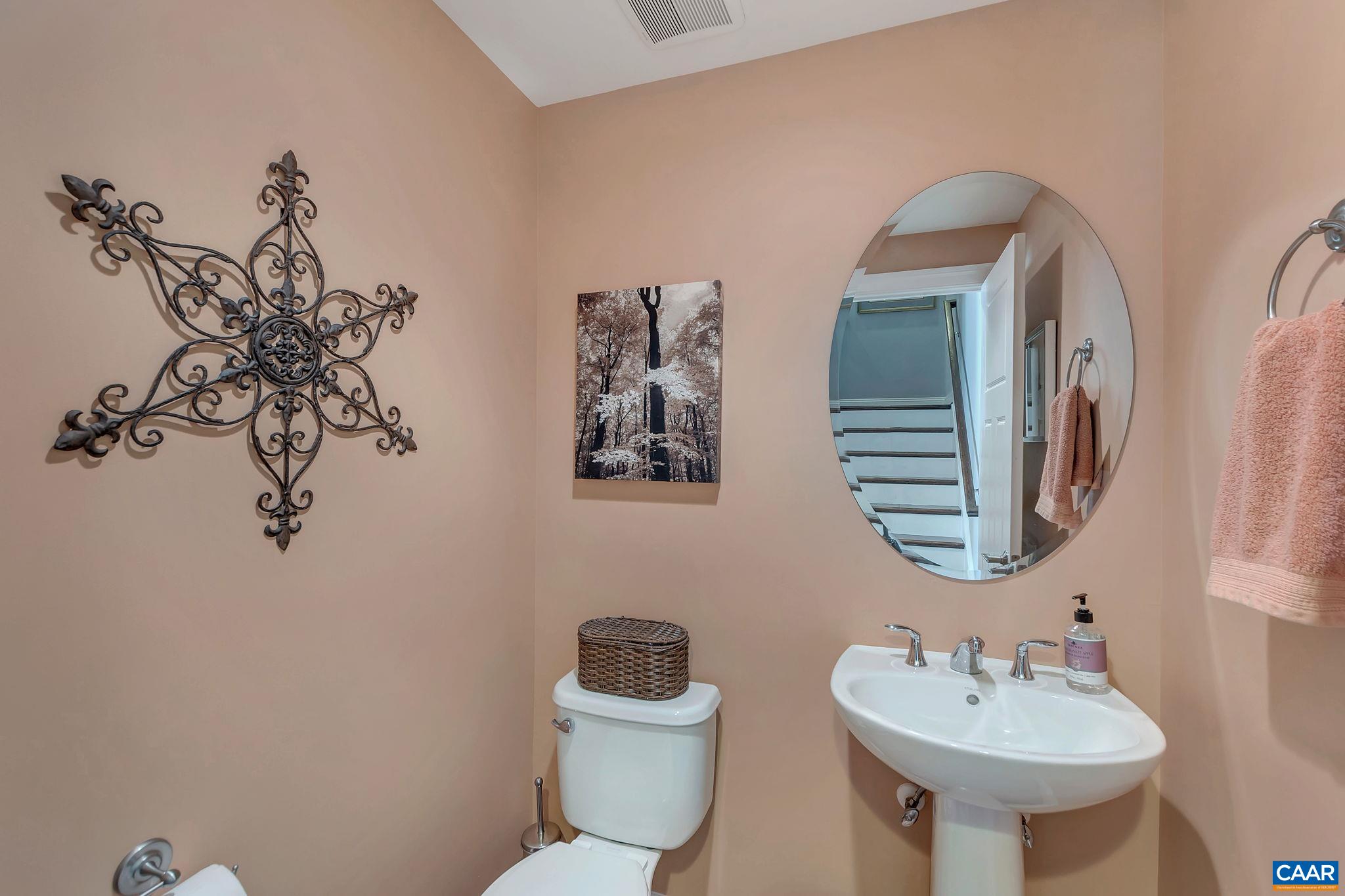 2906 TEMPLEHOF CT