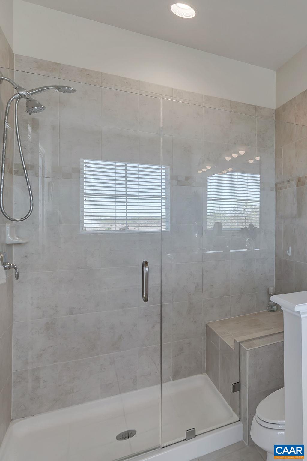 2906 TEMPLEHOF CT