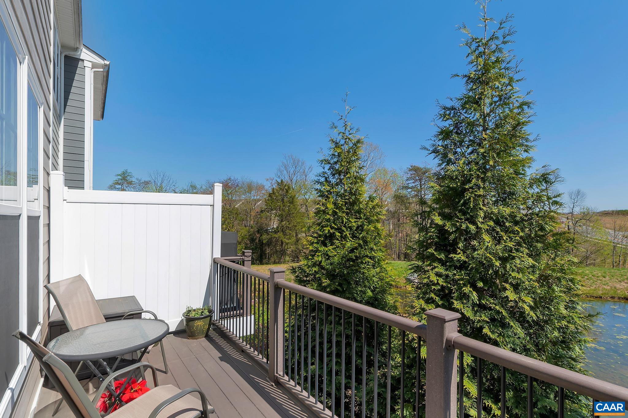 2906 TEMPLEHOF CT
