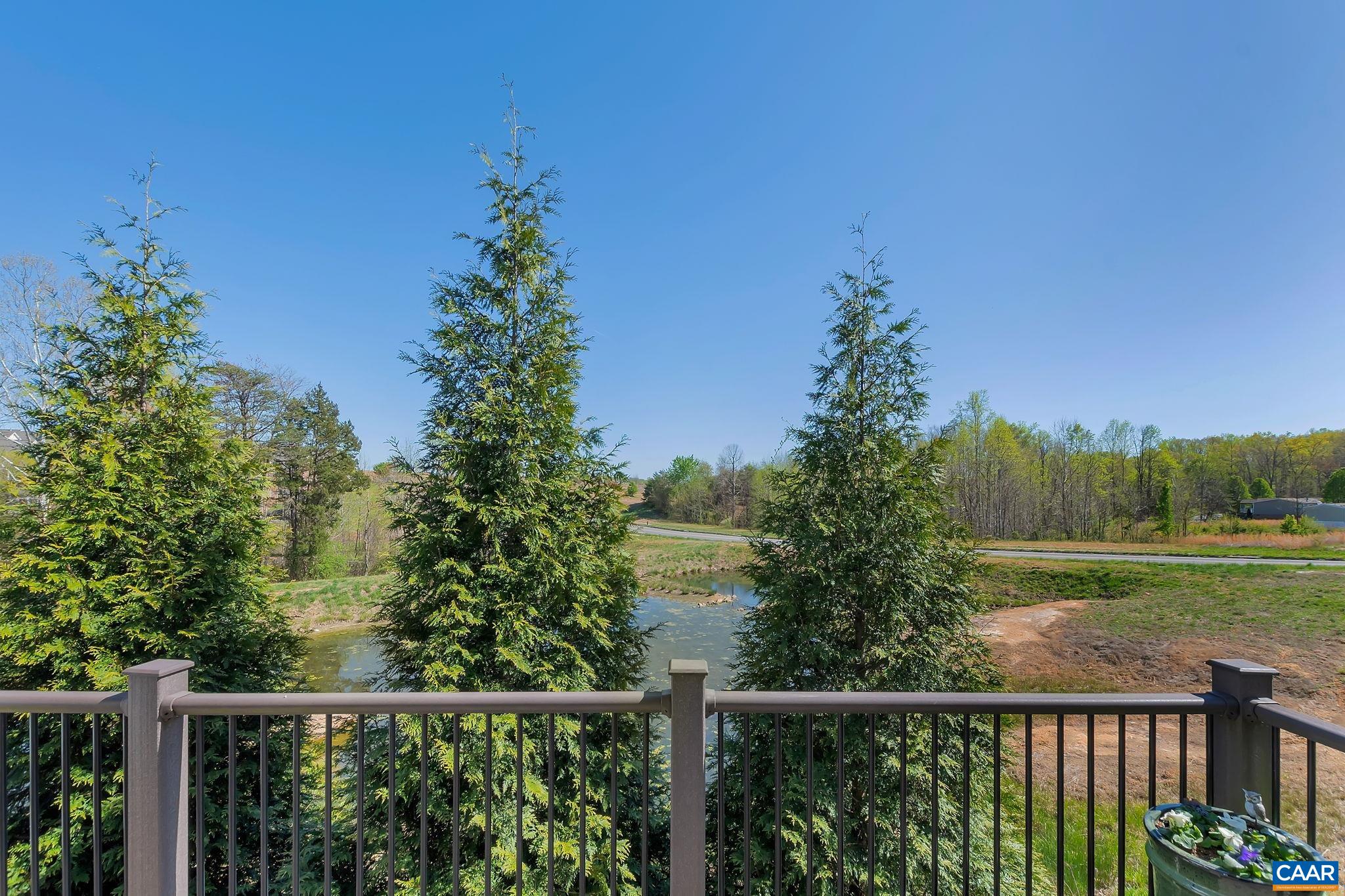 2906 TEMPLEHOF CT