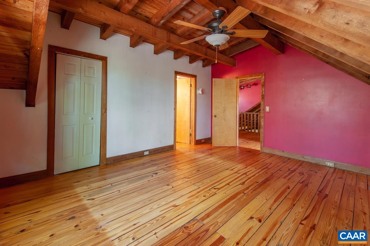 1676 ENNIS MOUNTAIN RD