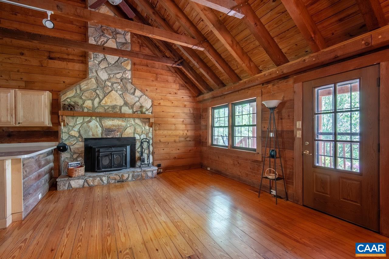 1676 ENNIS MOUNTAIN RD