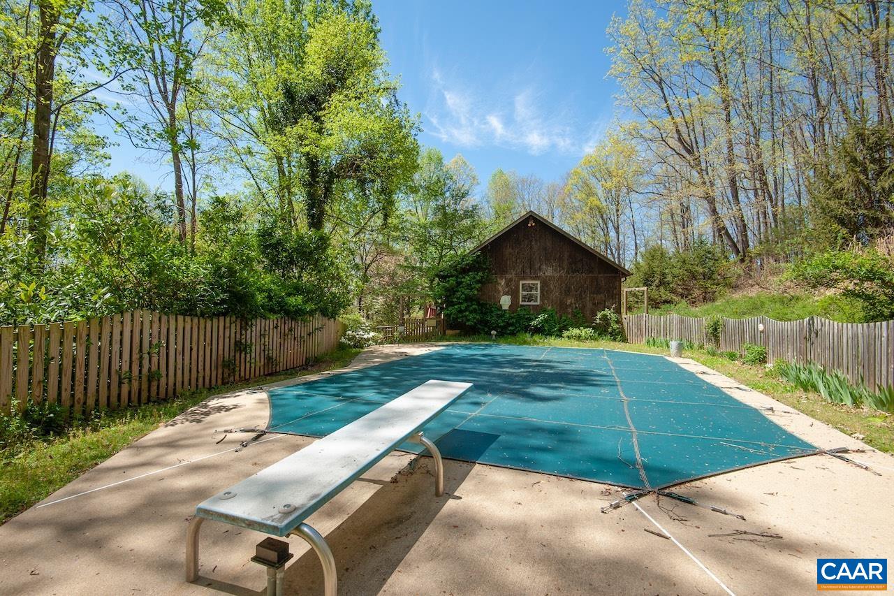 1676 ENNIS MOUNTAIN RD