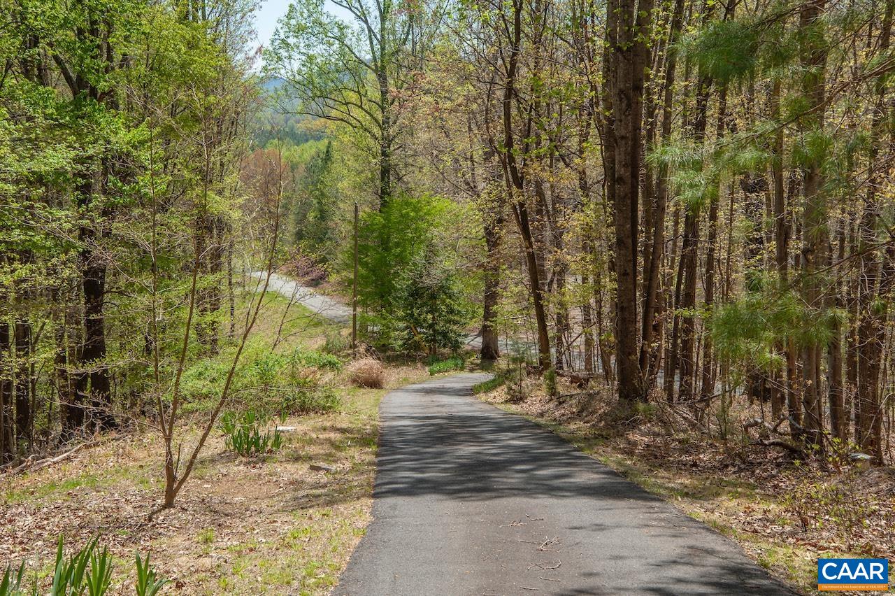 1676 ENNIS MOUNTAIN RD