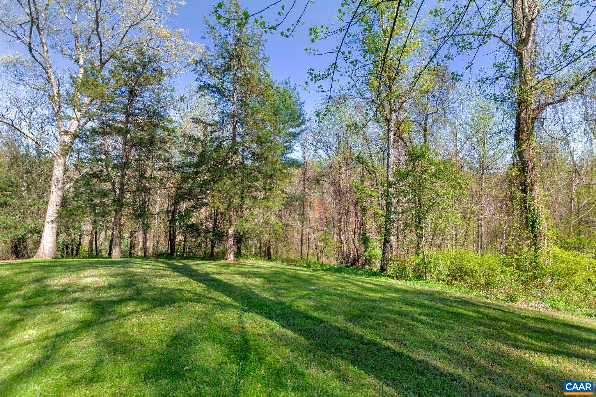 1050 OLD GARTH RD