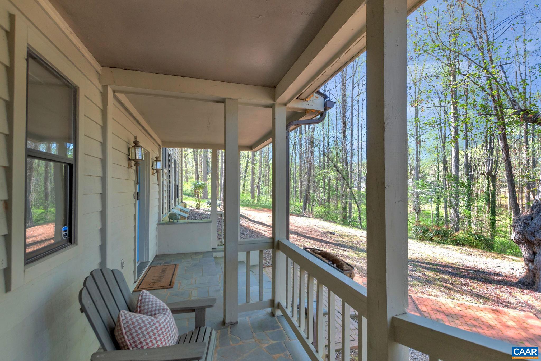 1050 OLD GARTH RD