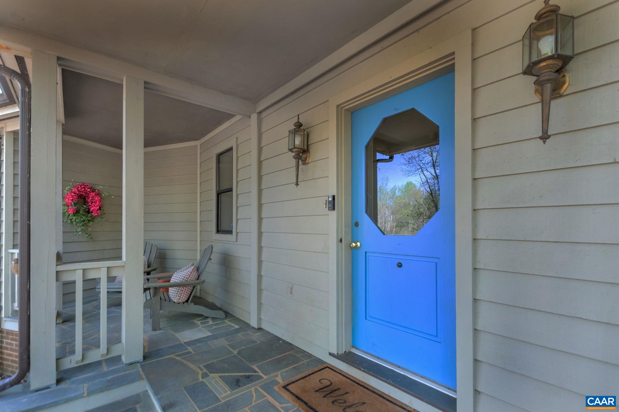 1050 OLD GARTH RD
