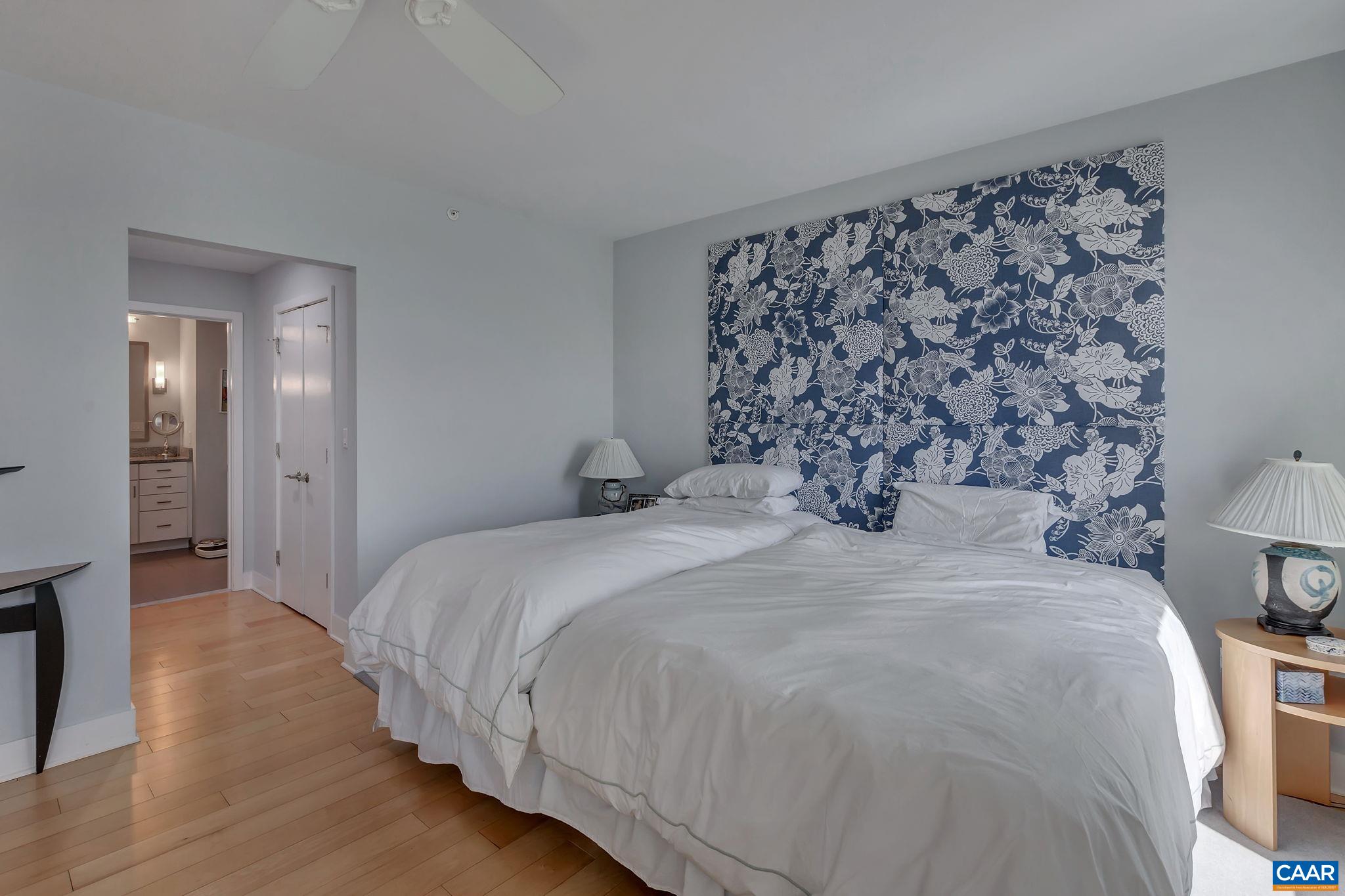 200 GARRETT ST Unit: 513