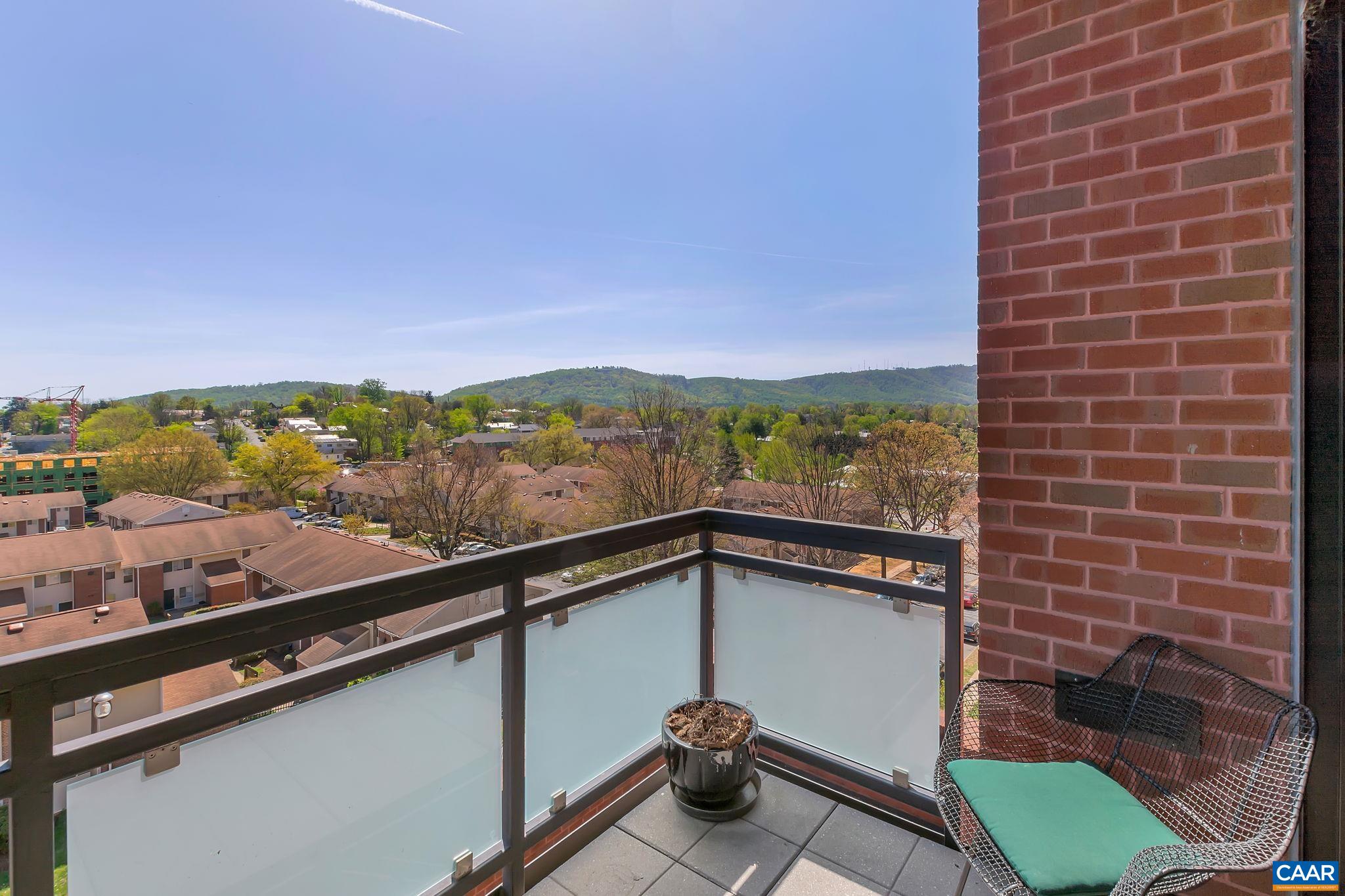 200 GARRETT ST Unit: 513