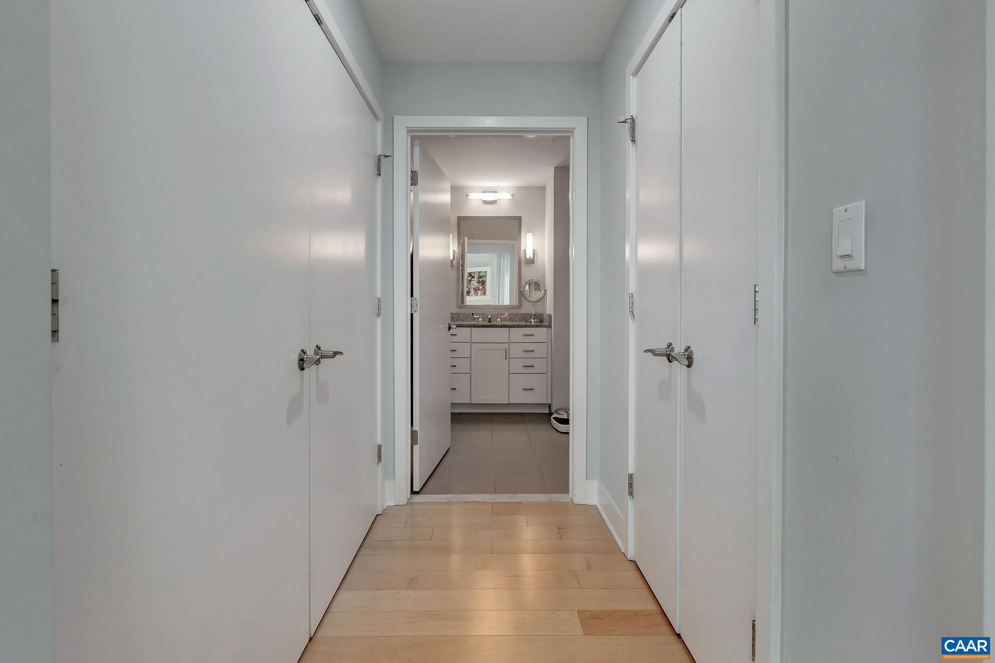 200 GARRETT ST Unit: 513