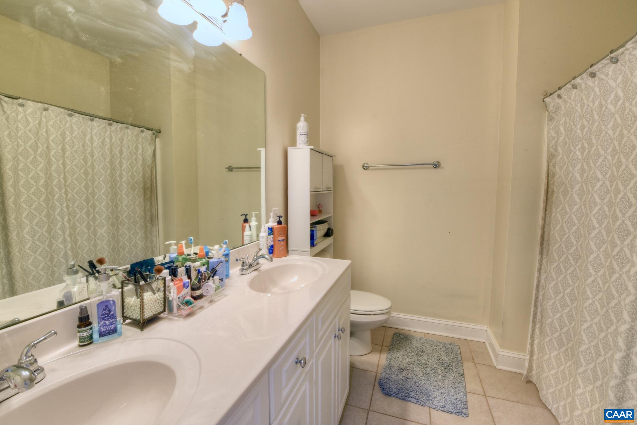 215 GRASS DALE LN