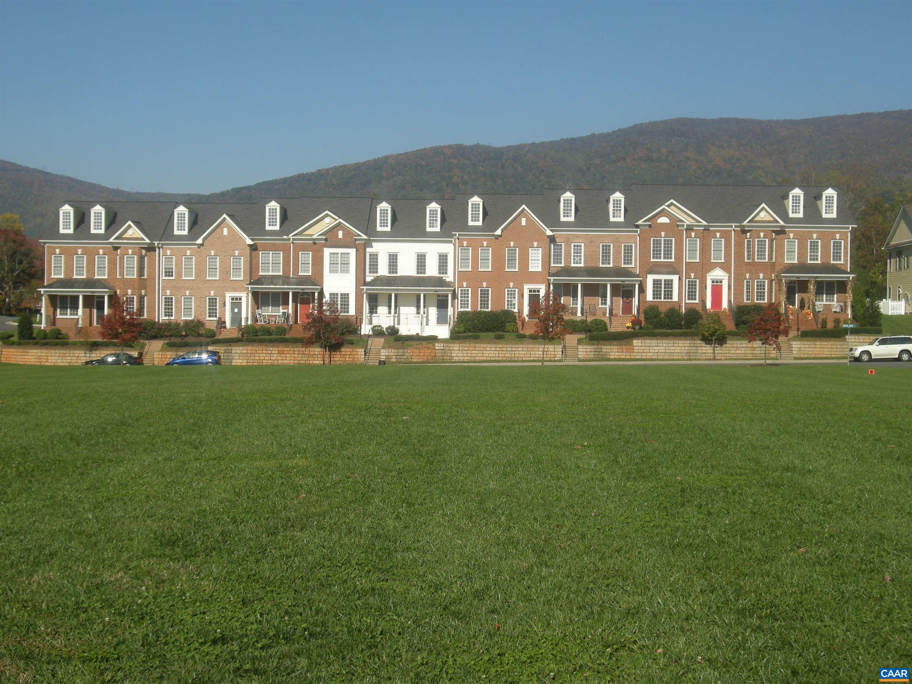 215 GRASS DALE LN