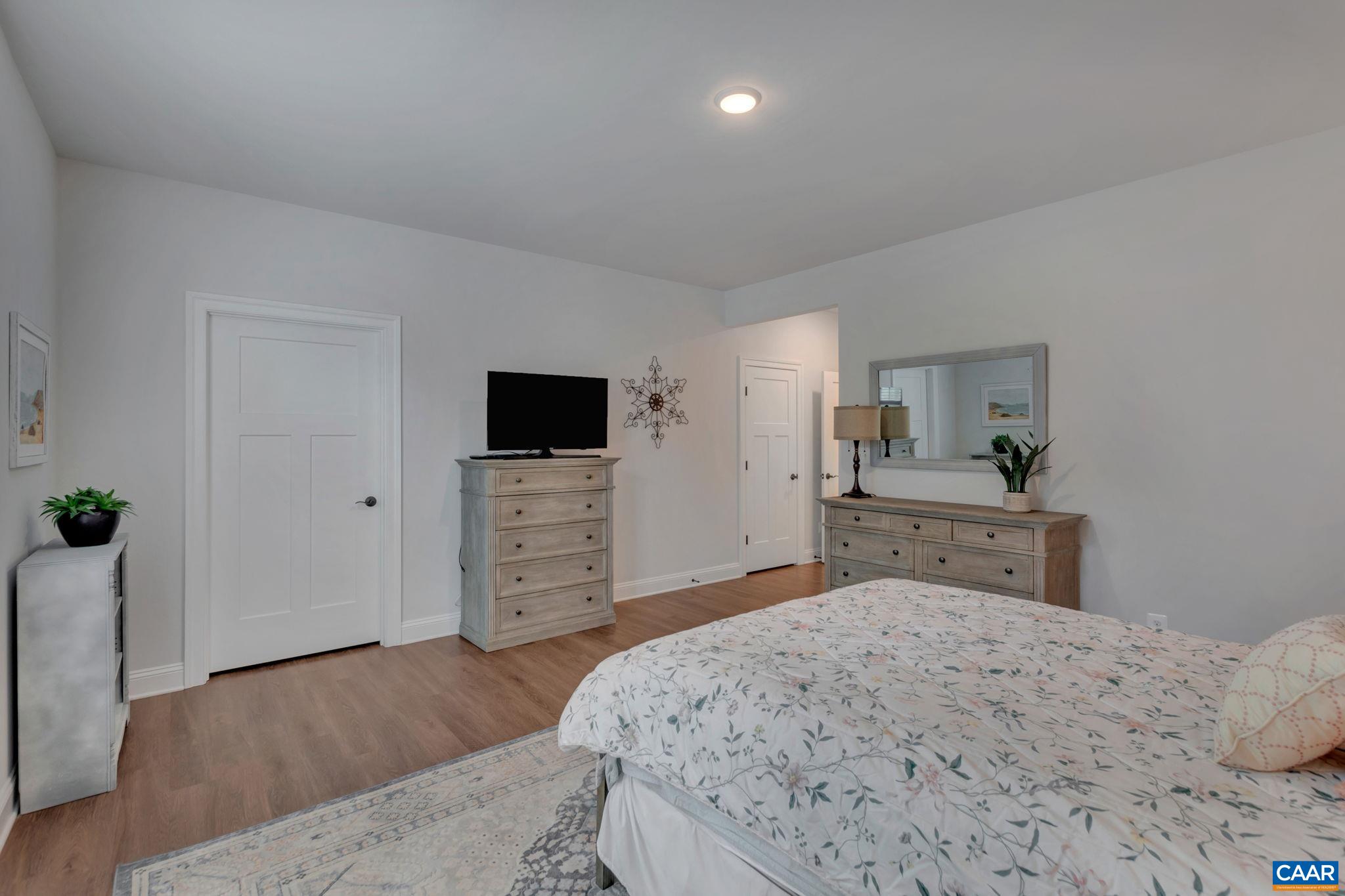 1417 FARROW HILL CT