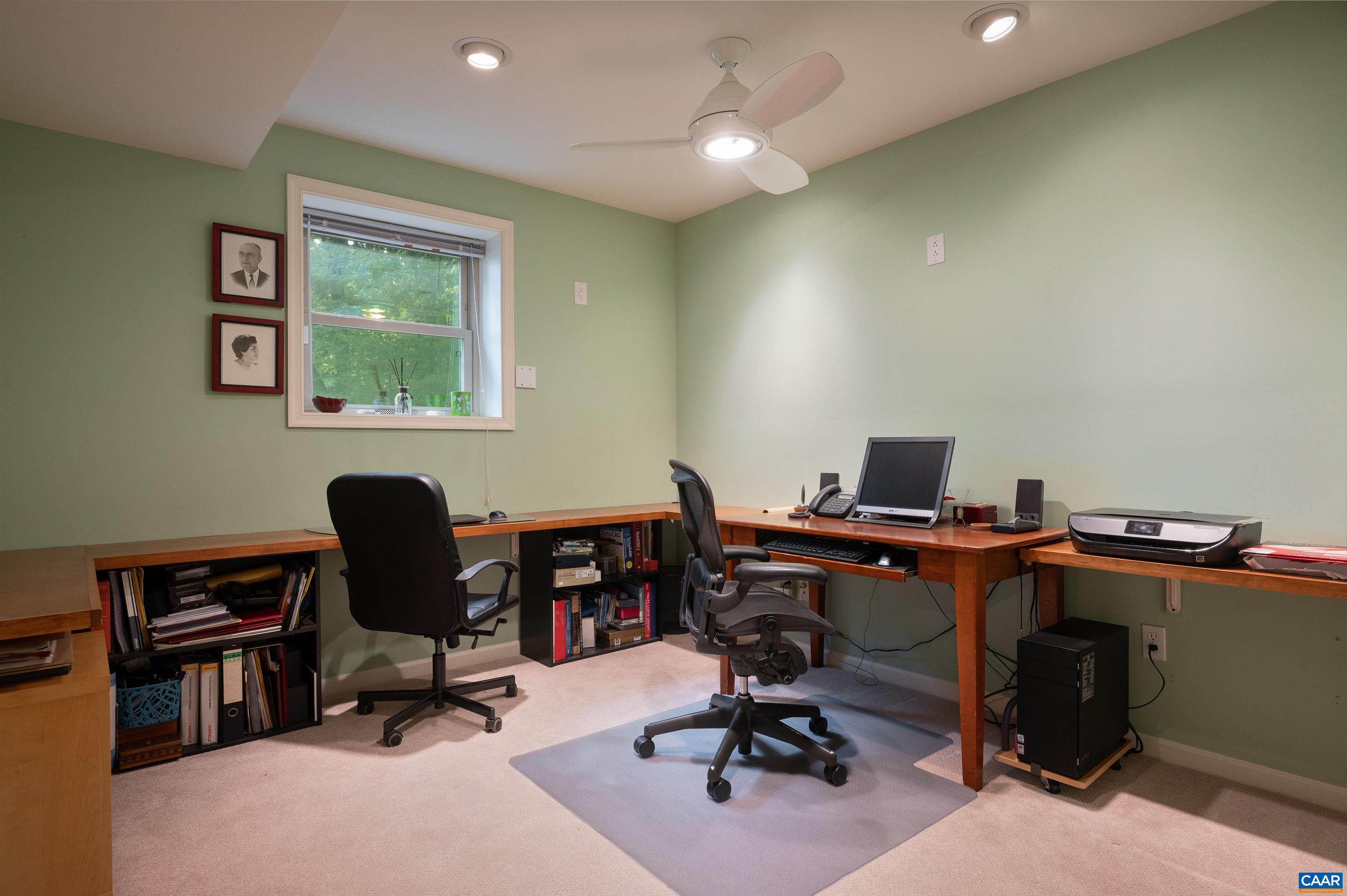 2333 GLENN CT