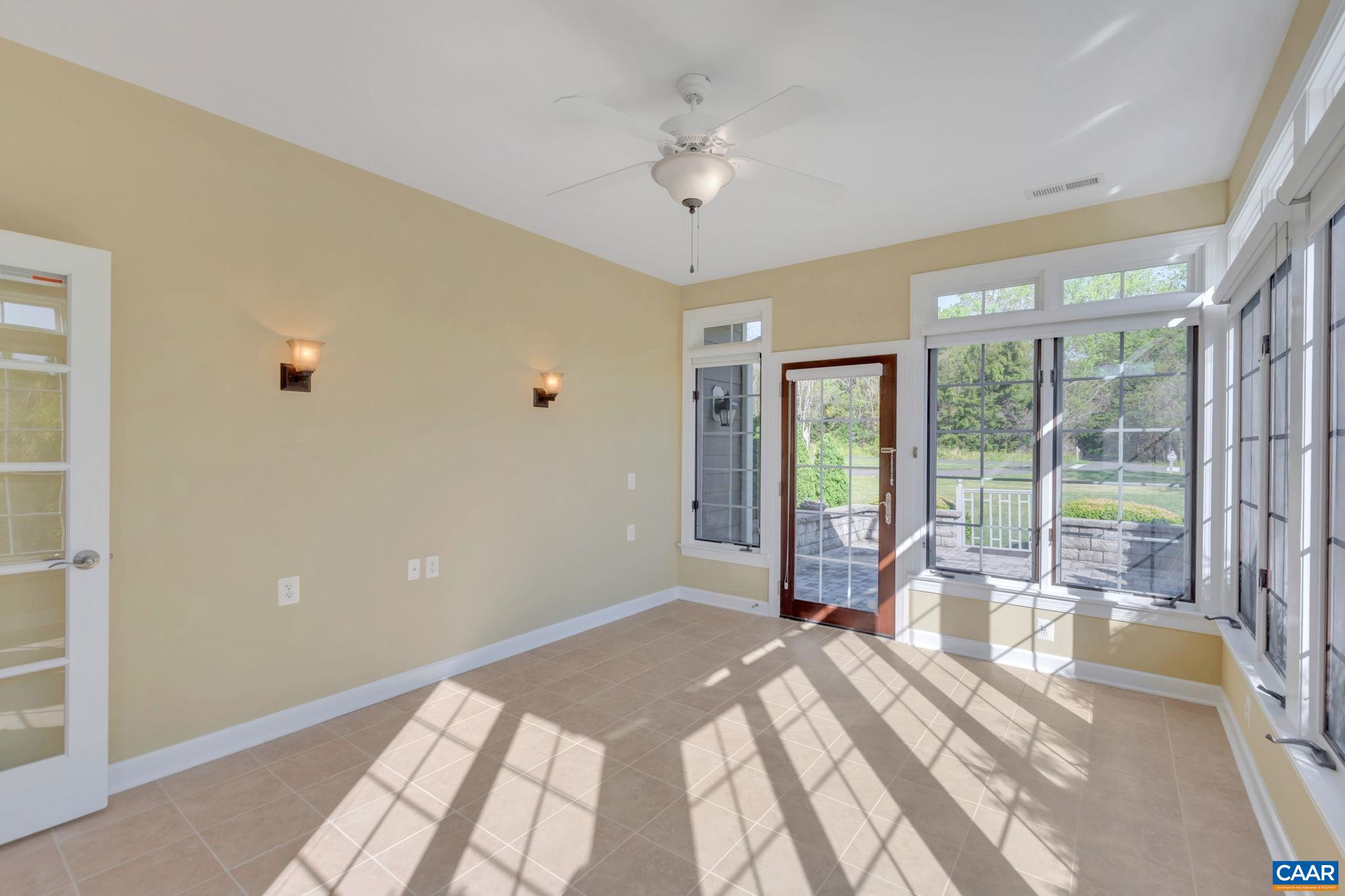 30 MULLIGAN LN