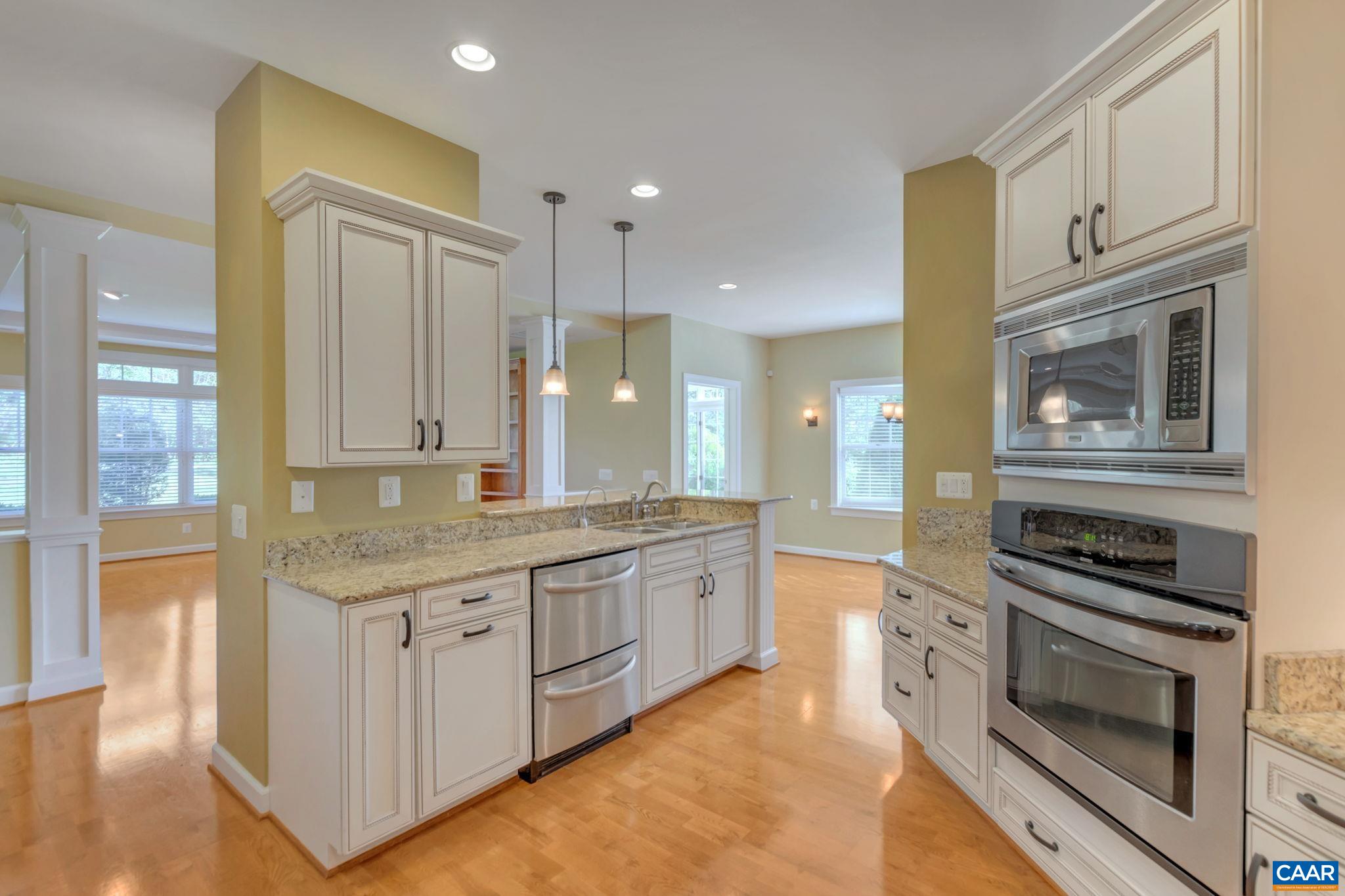 30 MULLIGAN LN