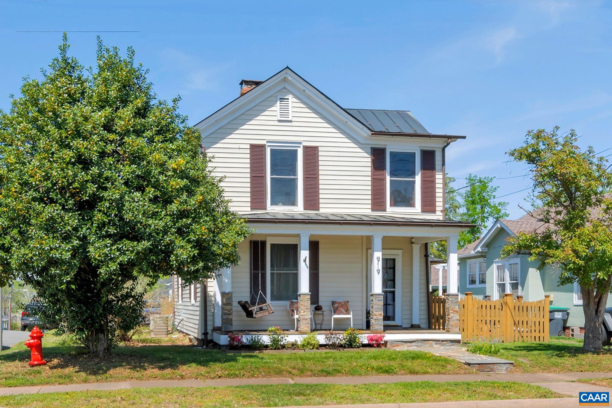919 AVON ST