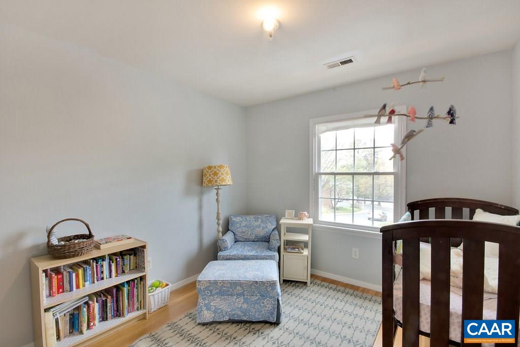 2420 BARRACKS PL Unit: 4