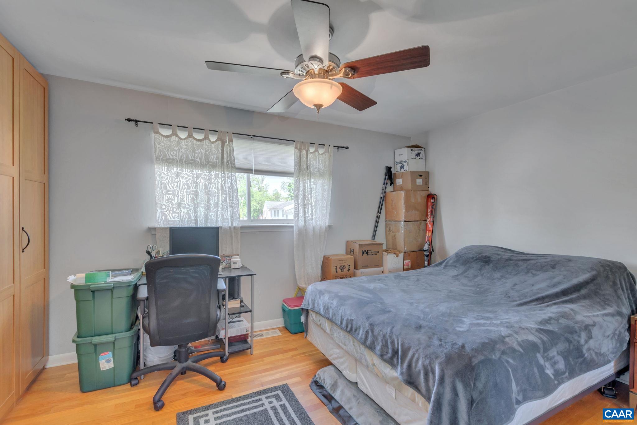 210 SAPONI LN Unit: 11