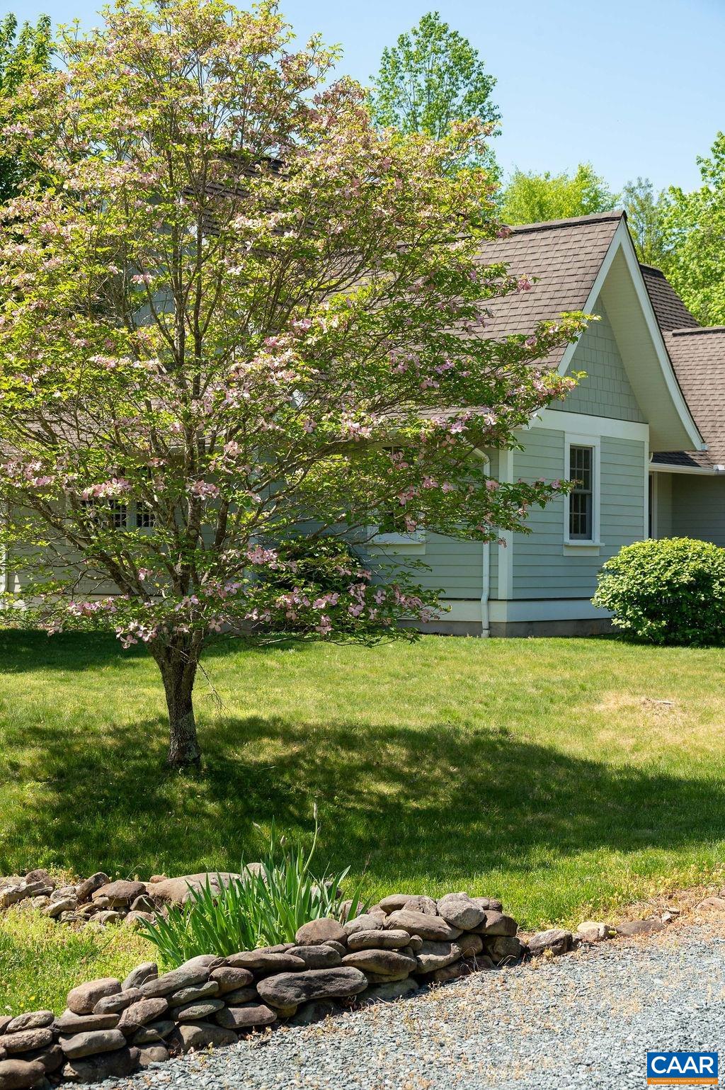 30 CEDAR MEADOW DR