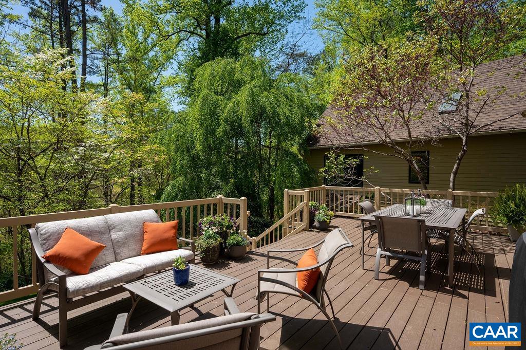 2230 ROCKY RUN