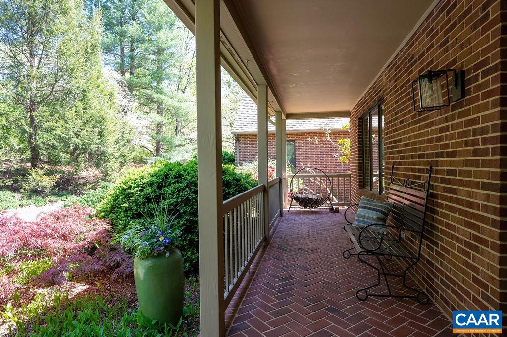 2230 ROCKY RUN
