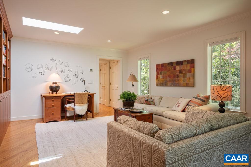 2230 ROCKY RUN