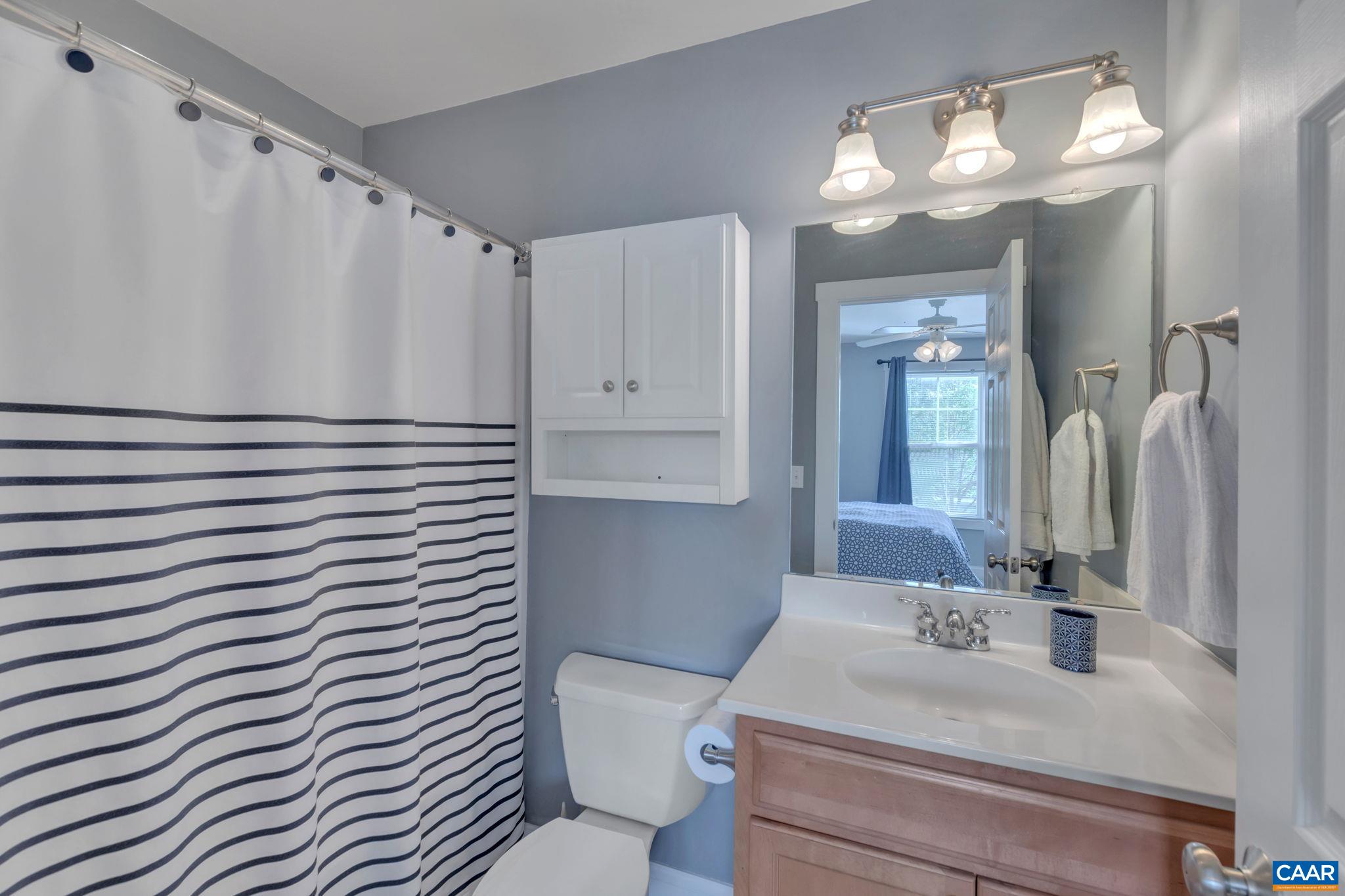 374 JOLIET CT
