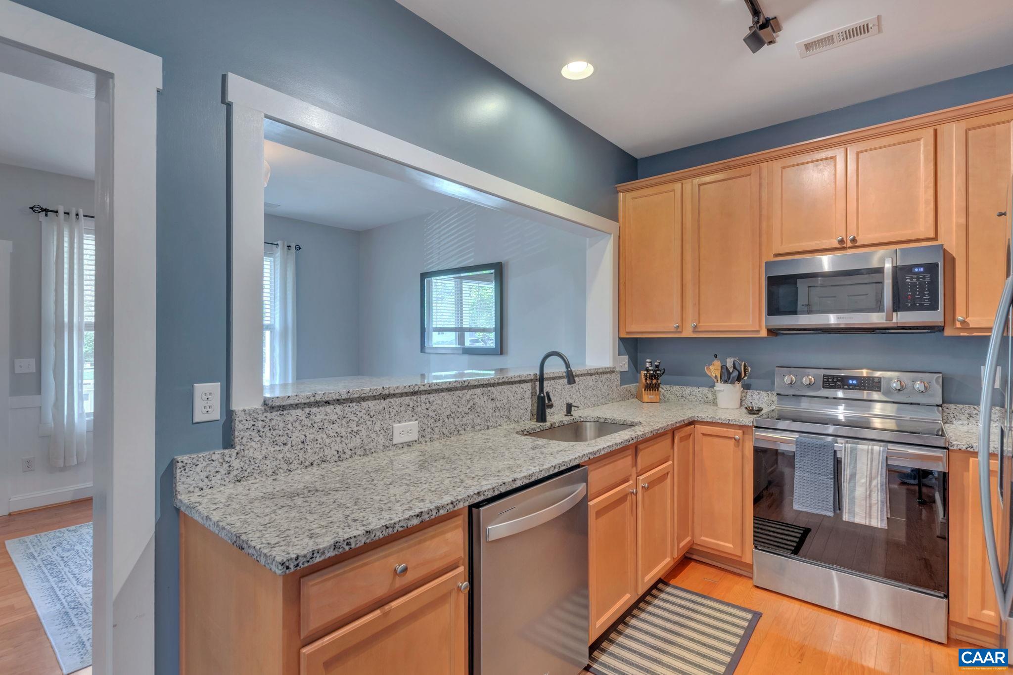 374 JOLIET CT
