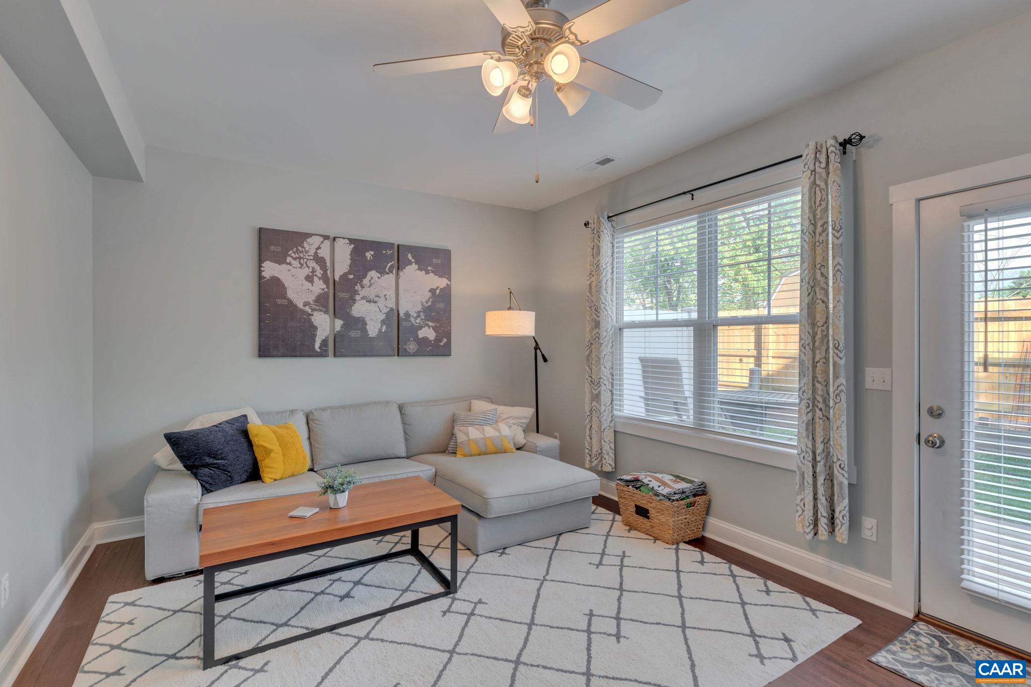 374 JOLIET CT