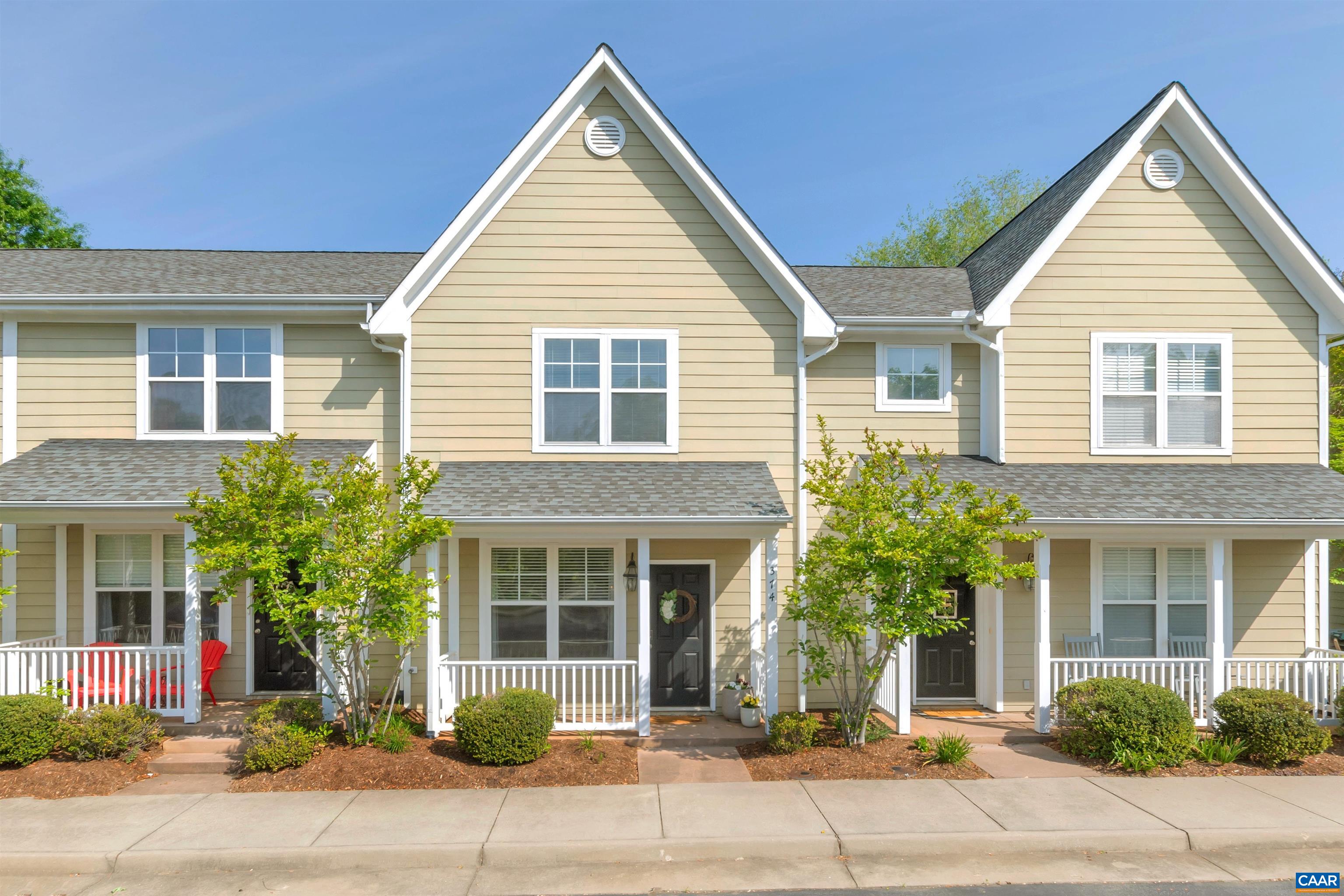 374 JOLIET CT