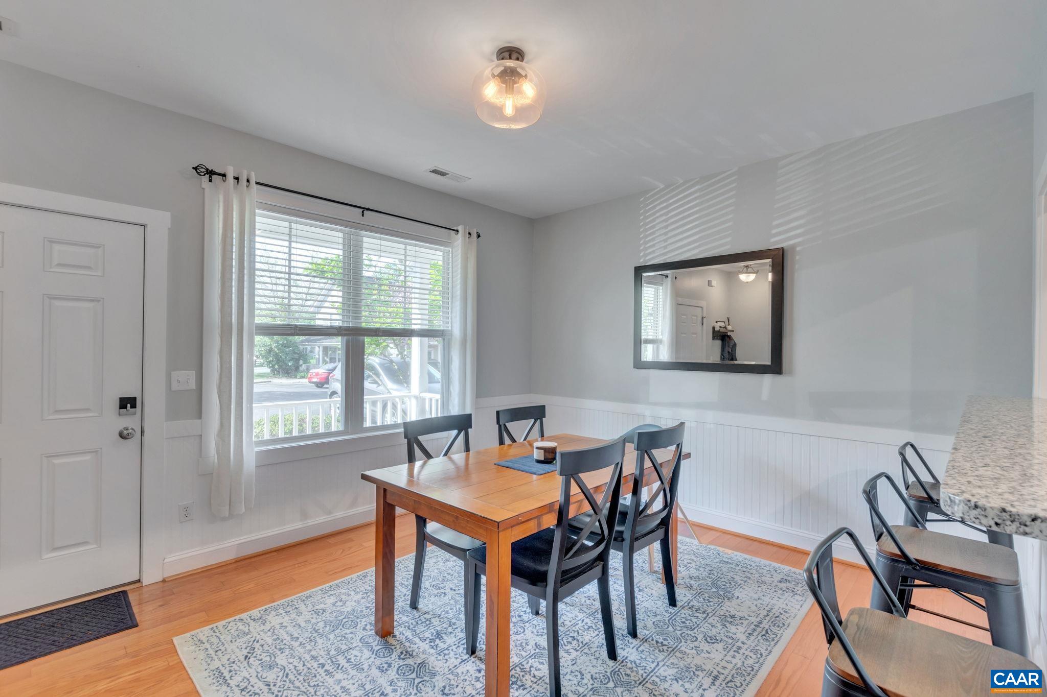 374 JOLIET CT