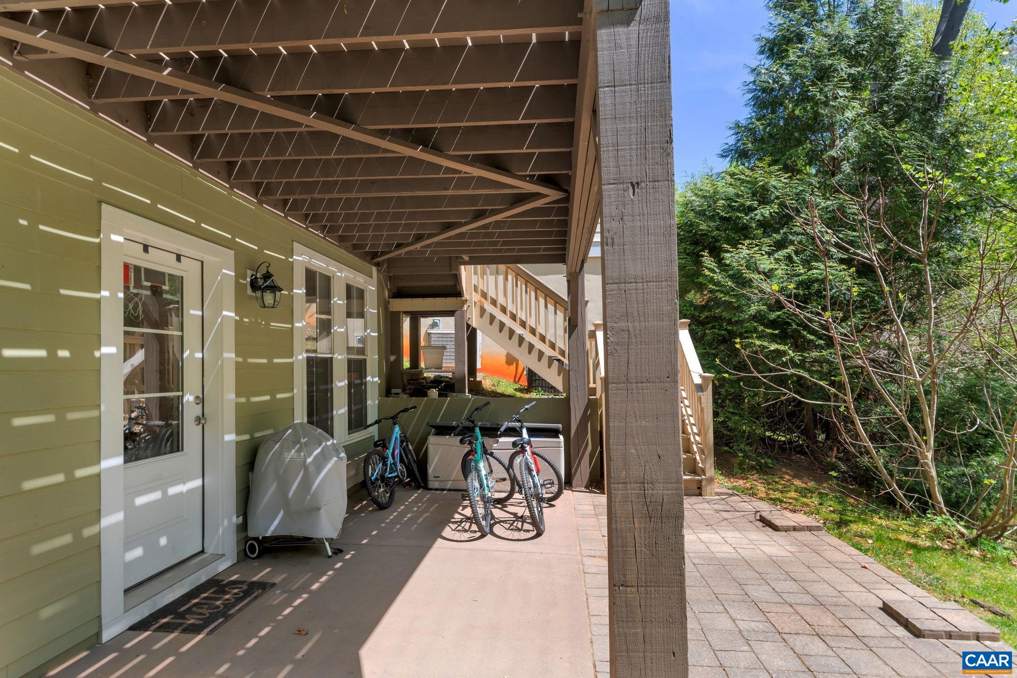 124 MORGAN CT