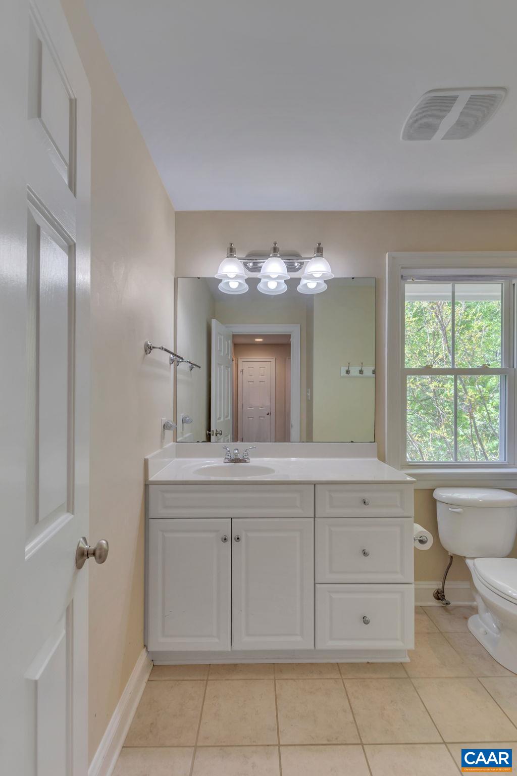 124 MORGAN CT