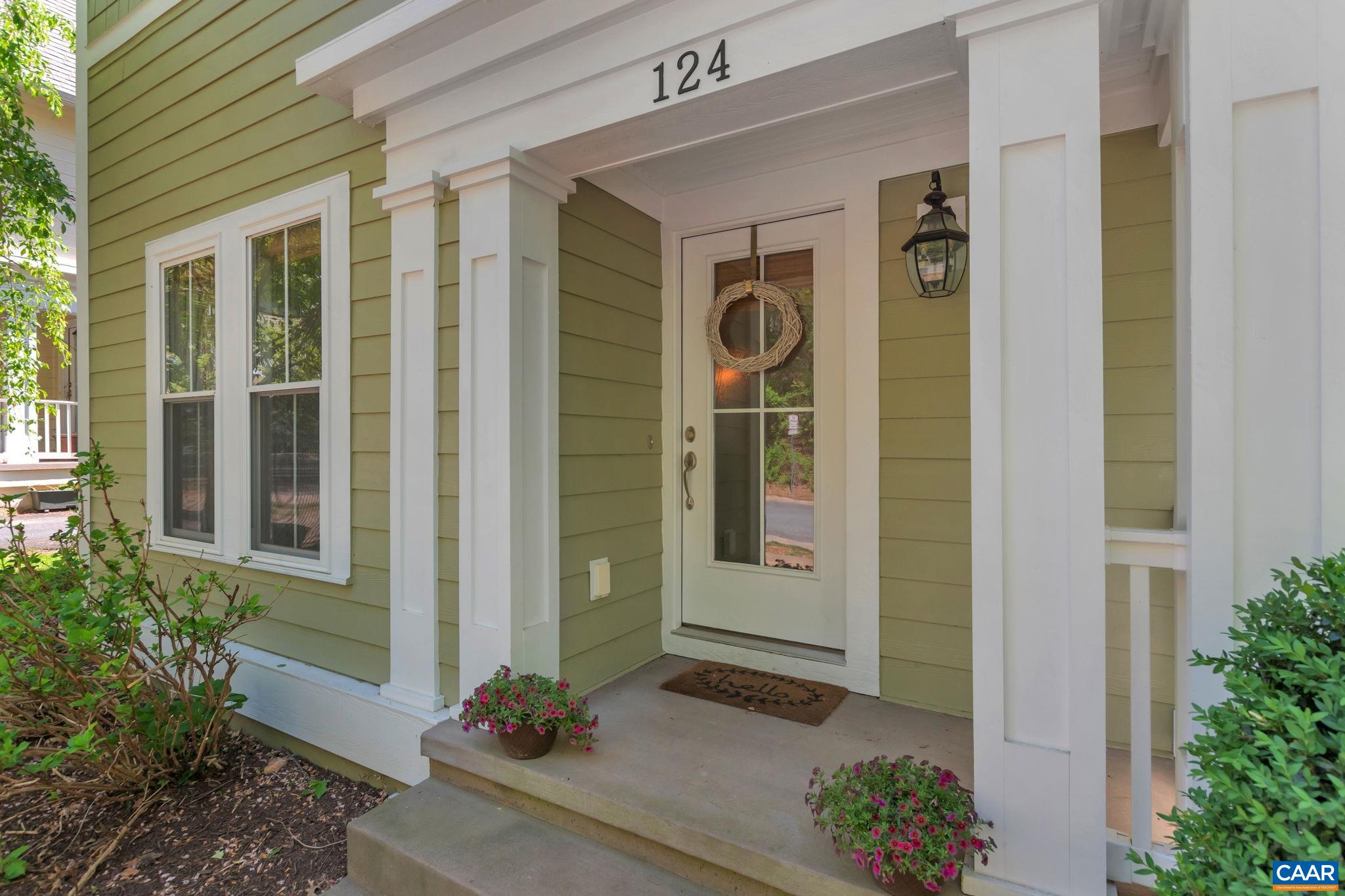 124 MORGAN CT