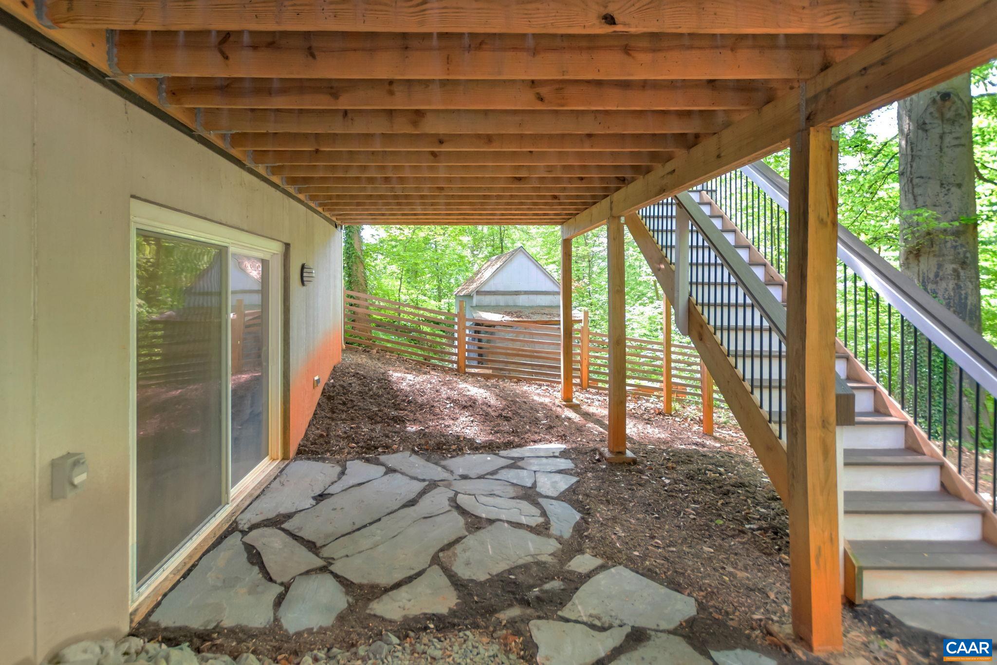 2335 HIGHLAND AVE
