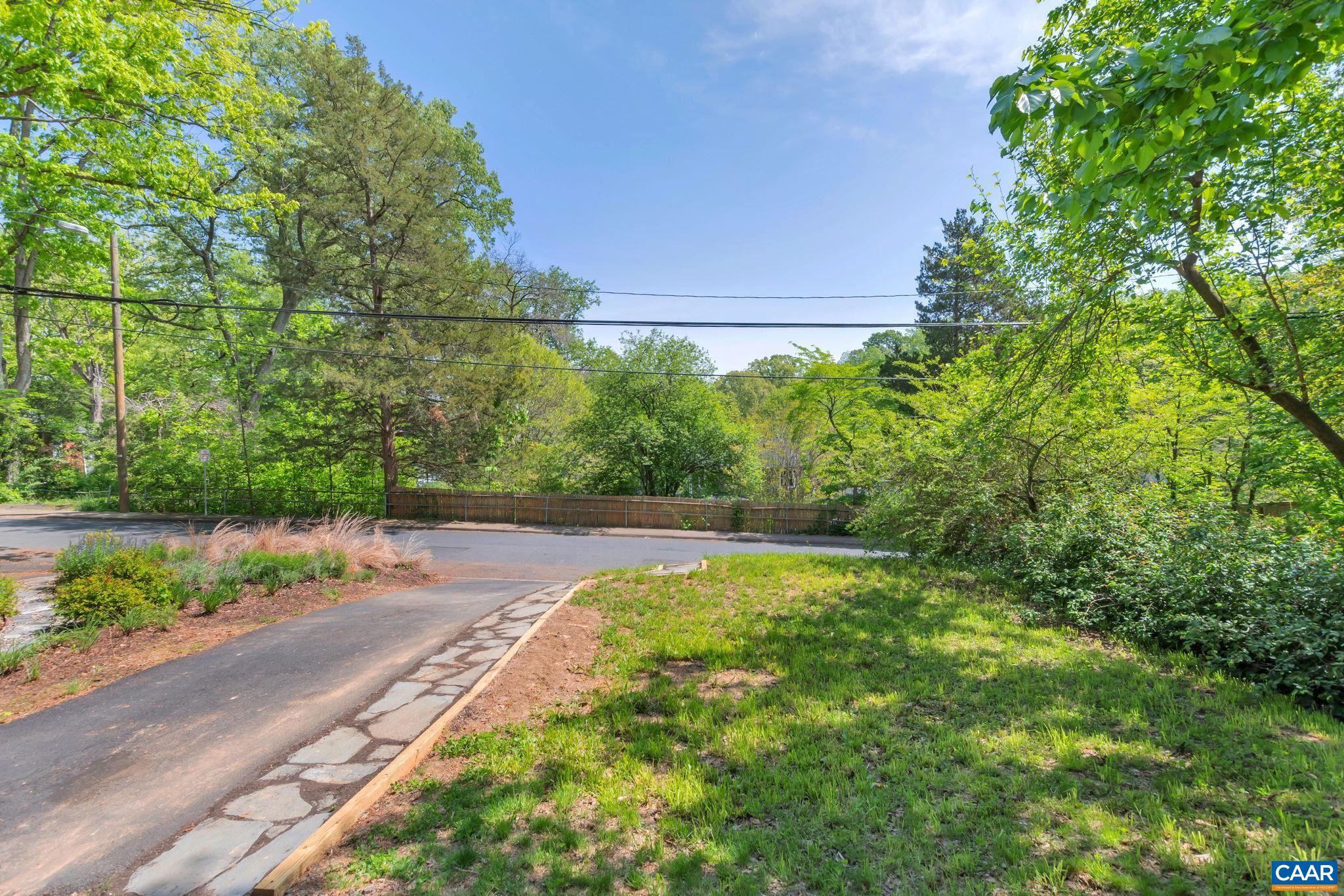 2335 HIGHLAND AVE