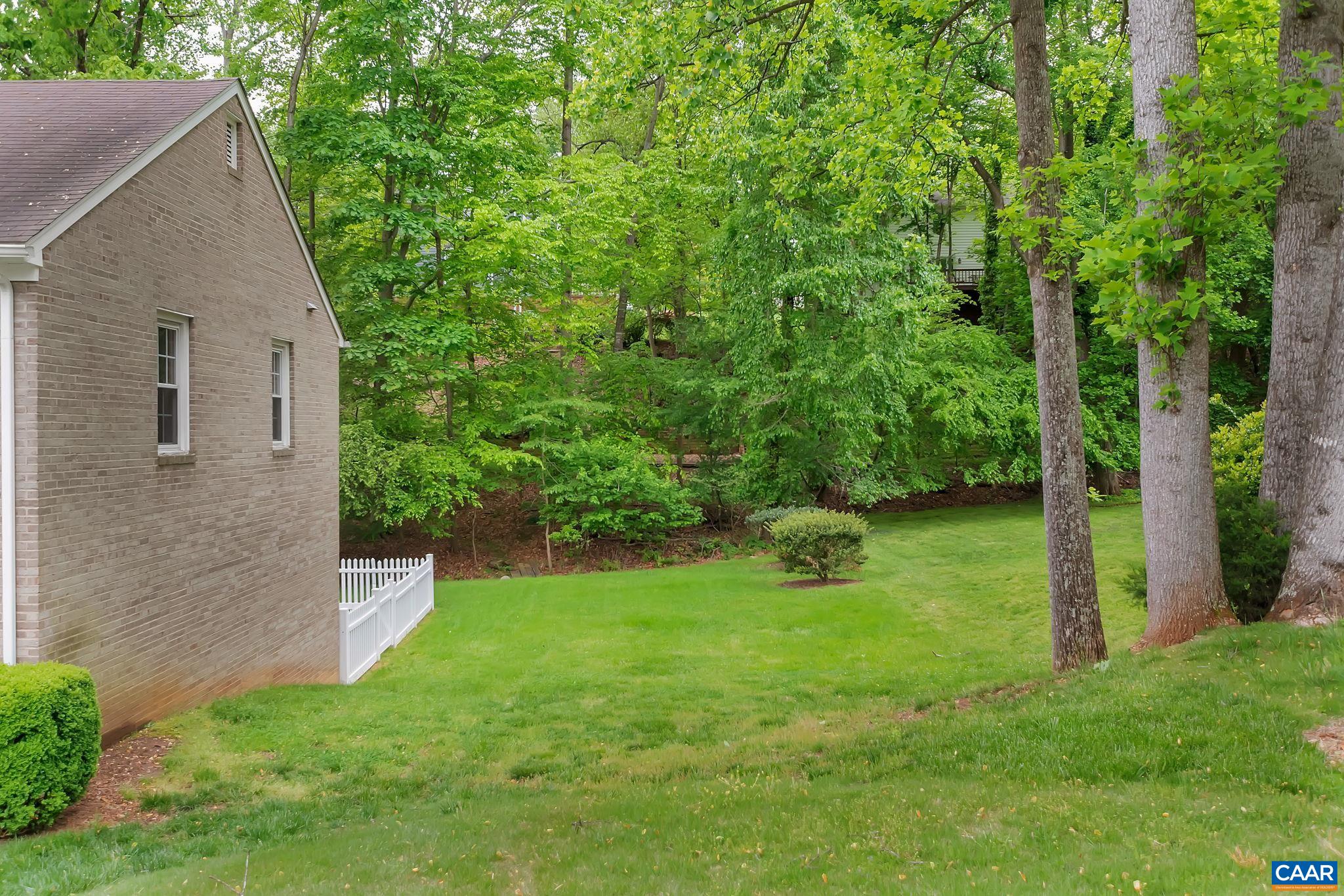 507 WESTMORELAND CT