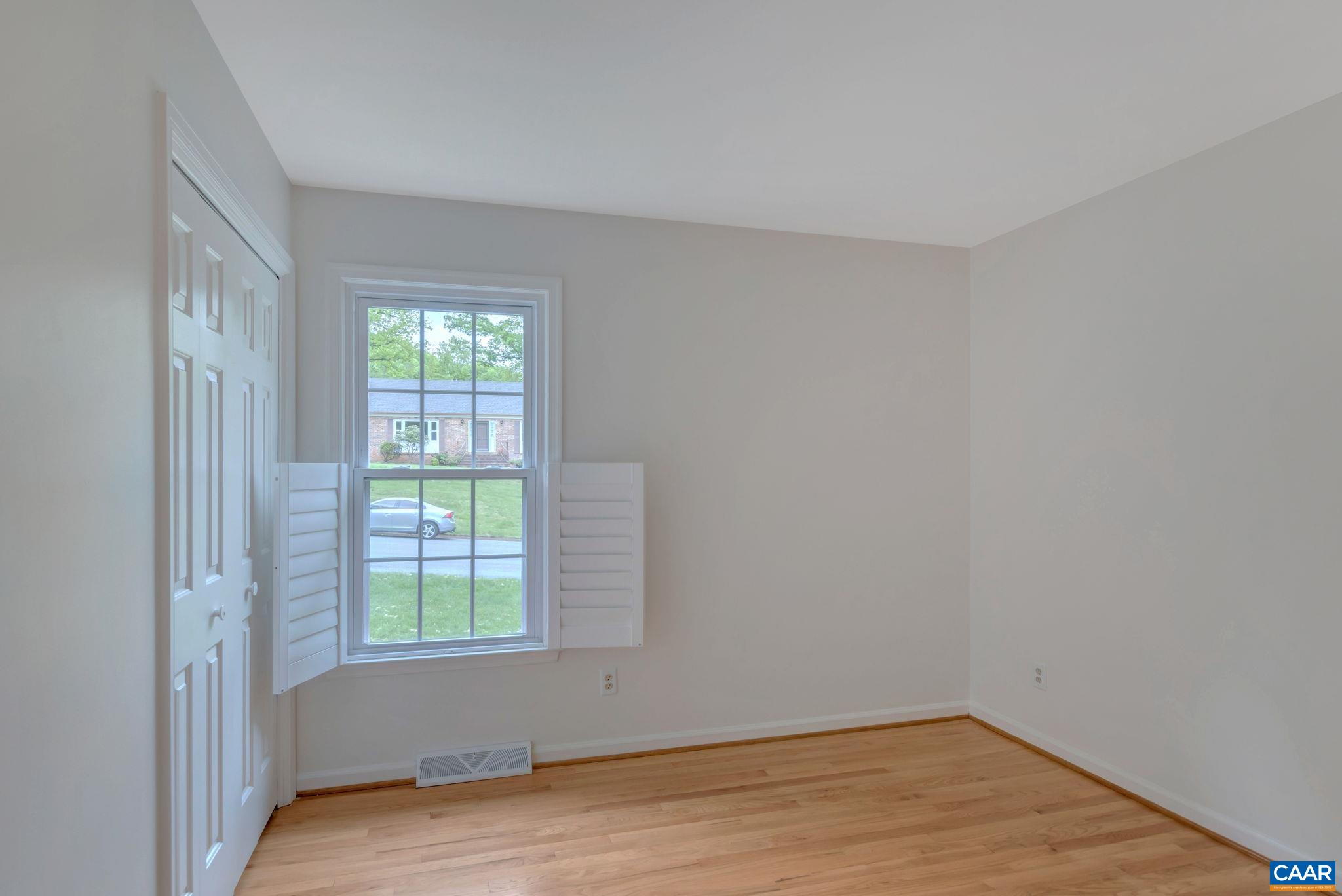 507 WESTMORELAND CT