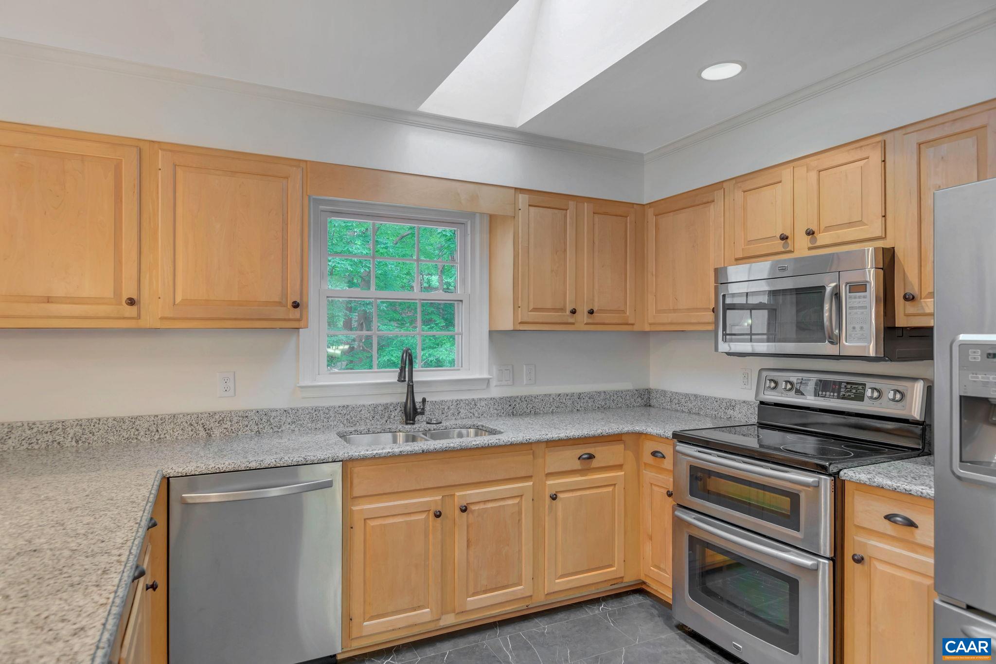 507 WESTMORELAND CT