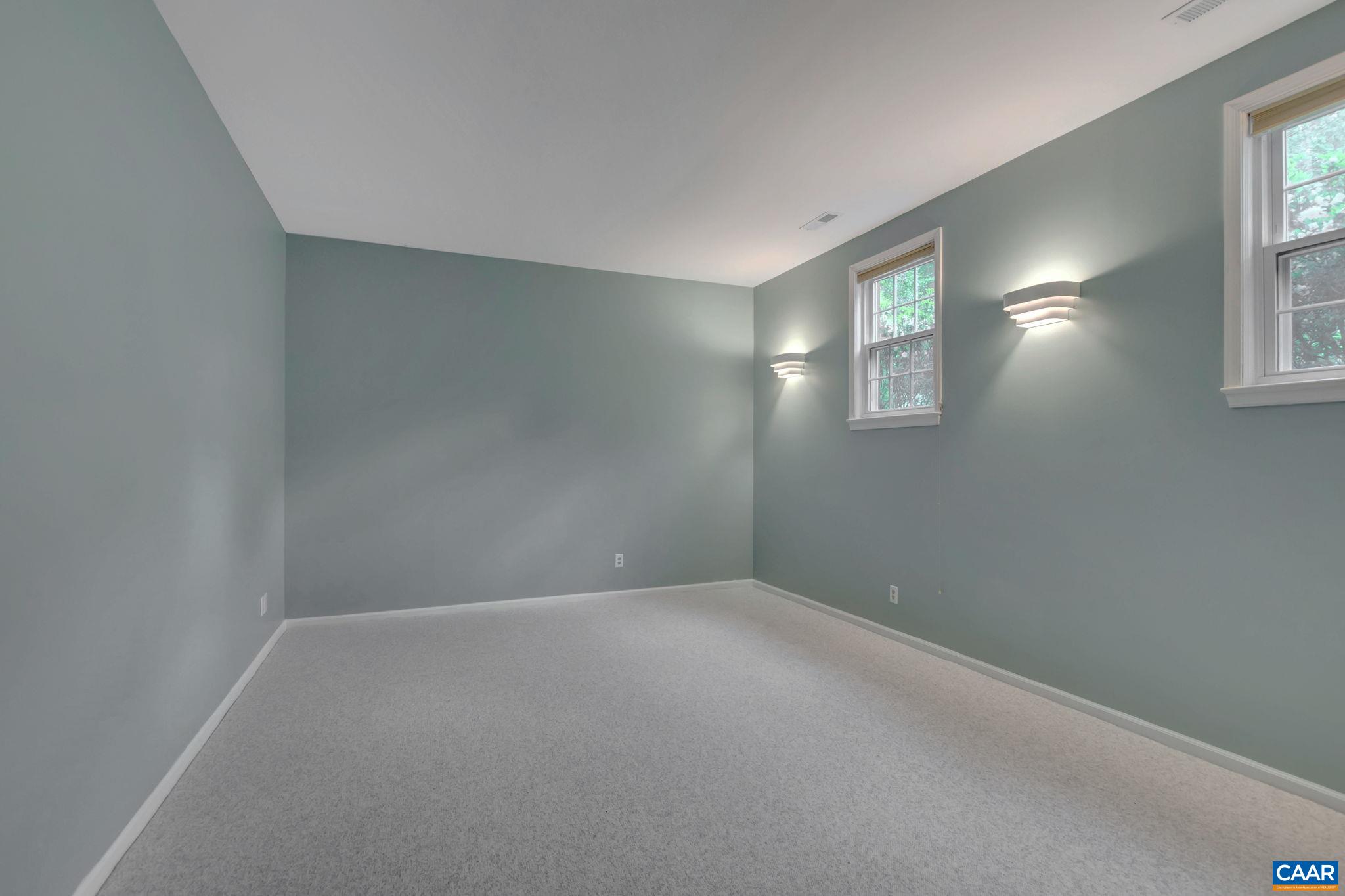 507 WESTMORELAND CT