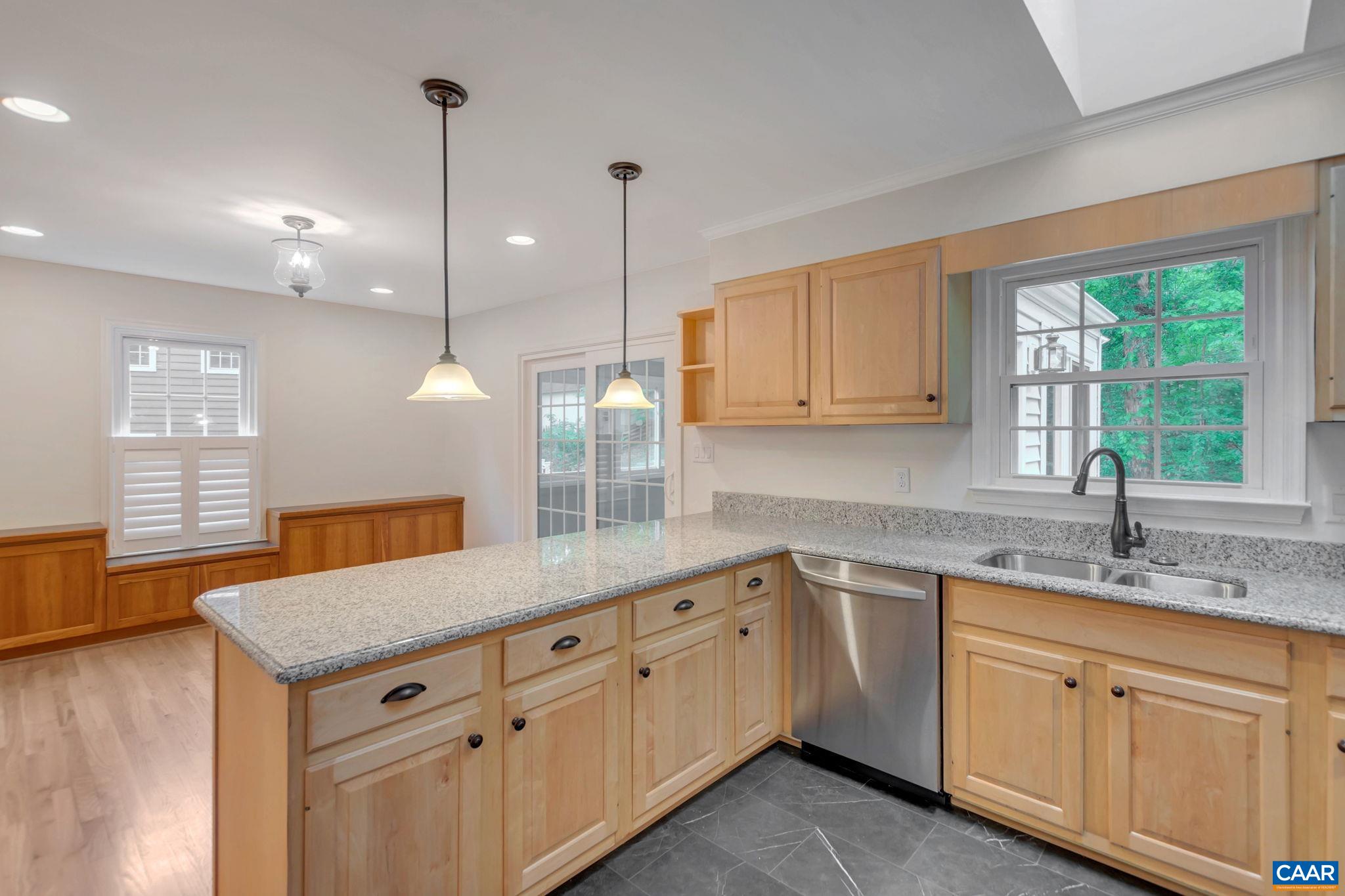 507 WESTMORELAND CT