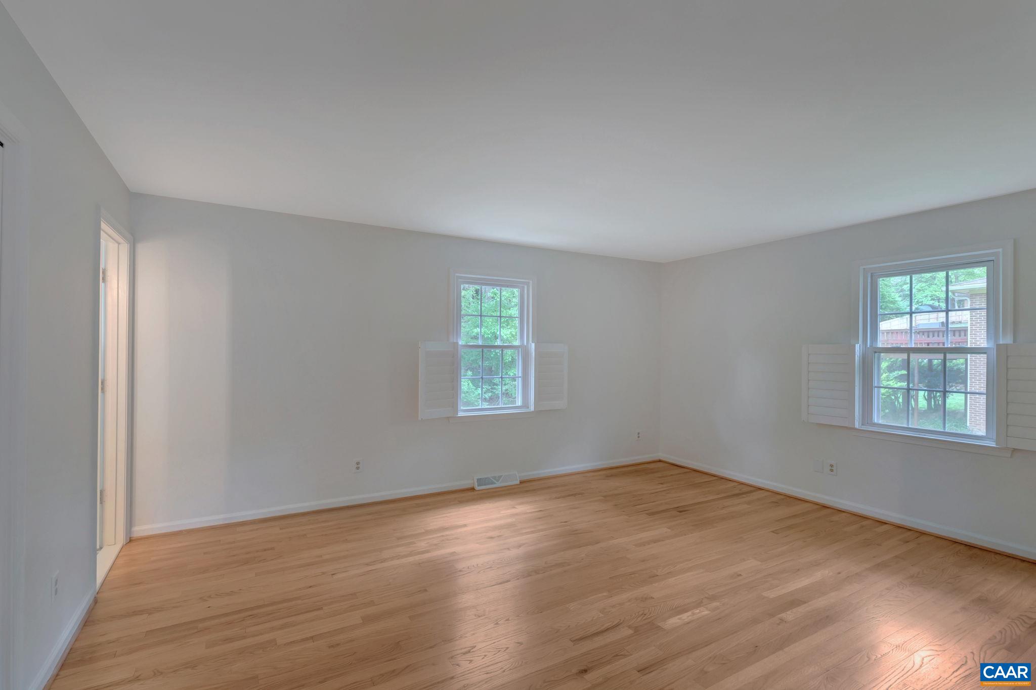 507 WESTMORELAND CT