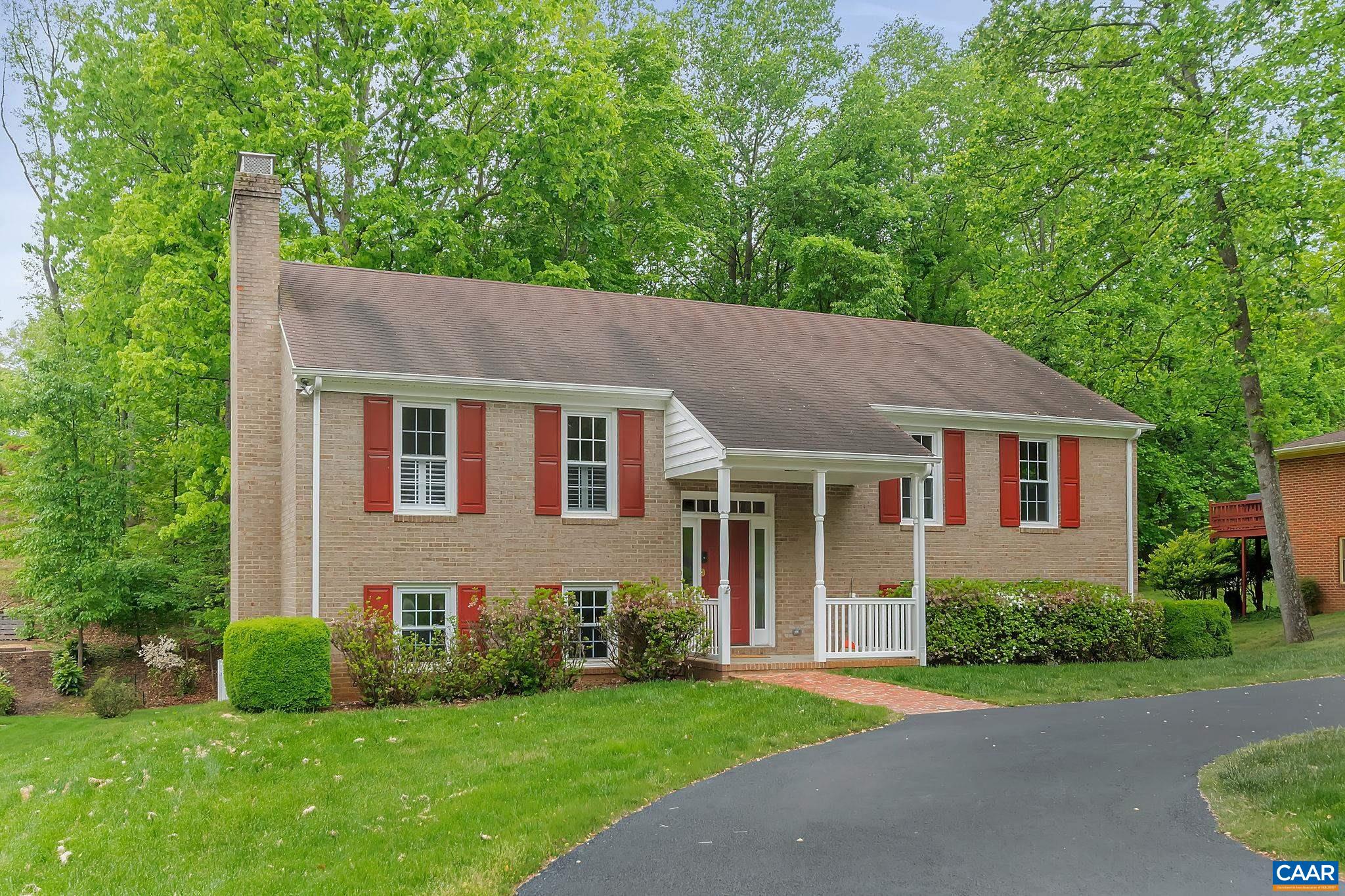507 WESTMORELAND CT