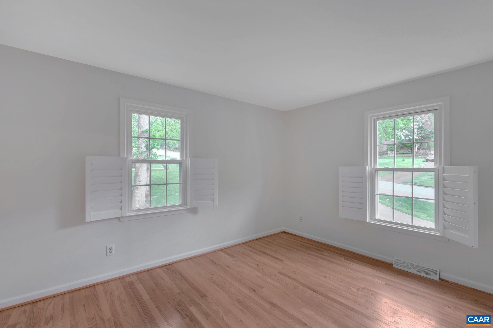 507 WESTMORELAND CT