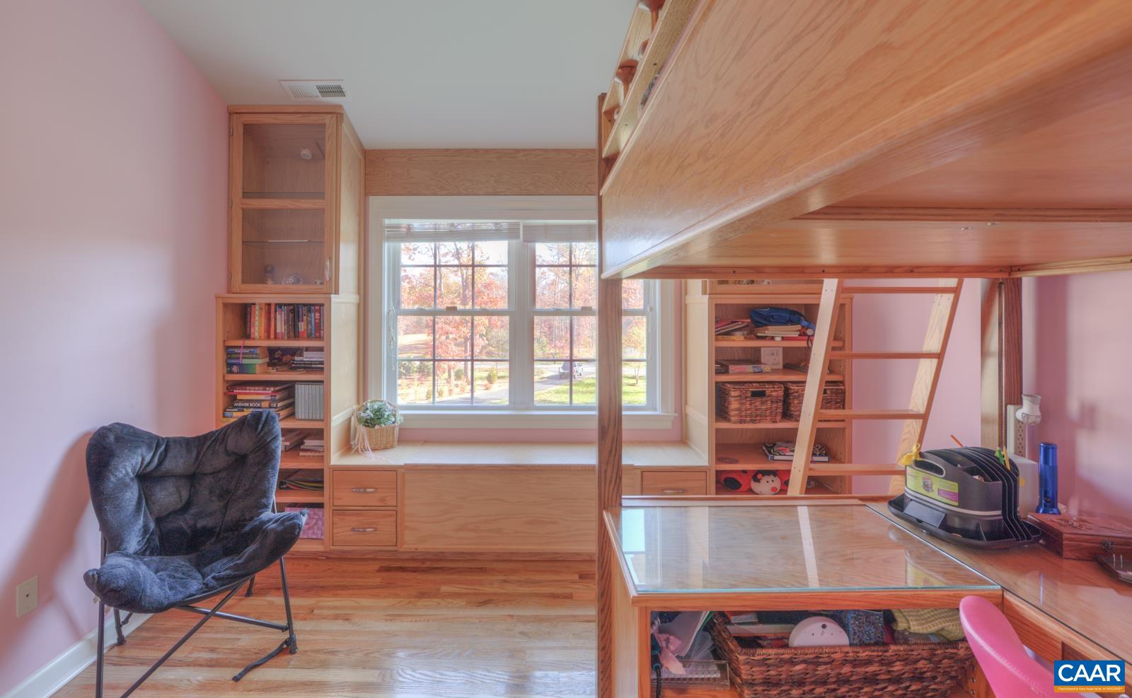 766 HANCOCK DR