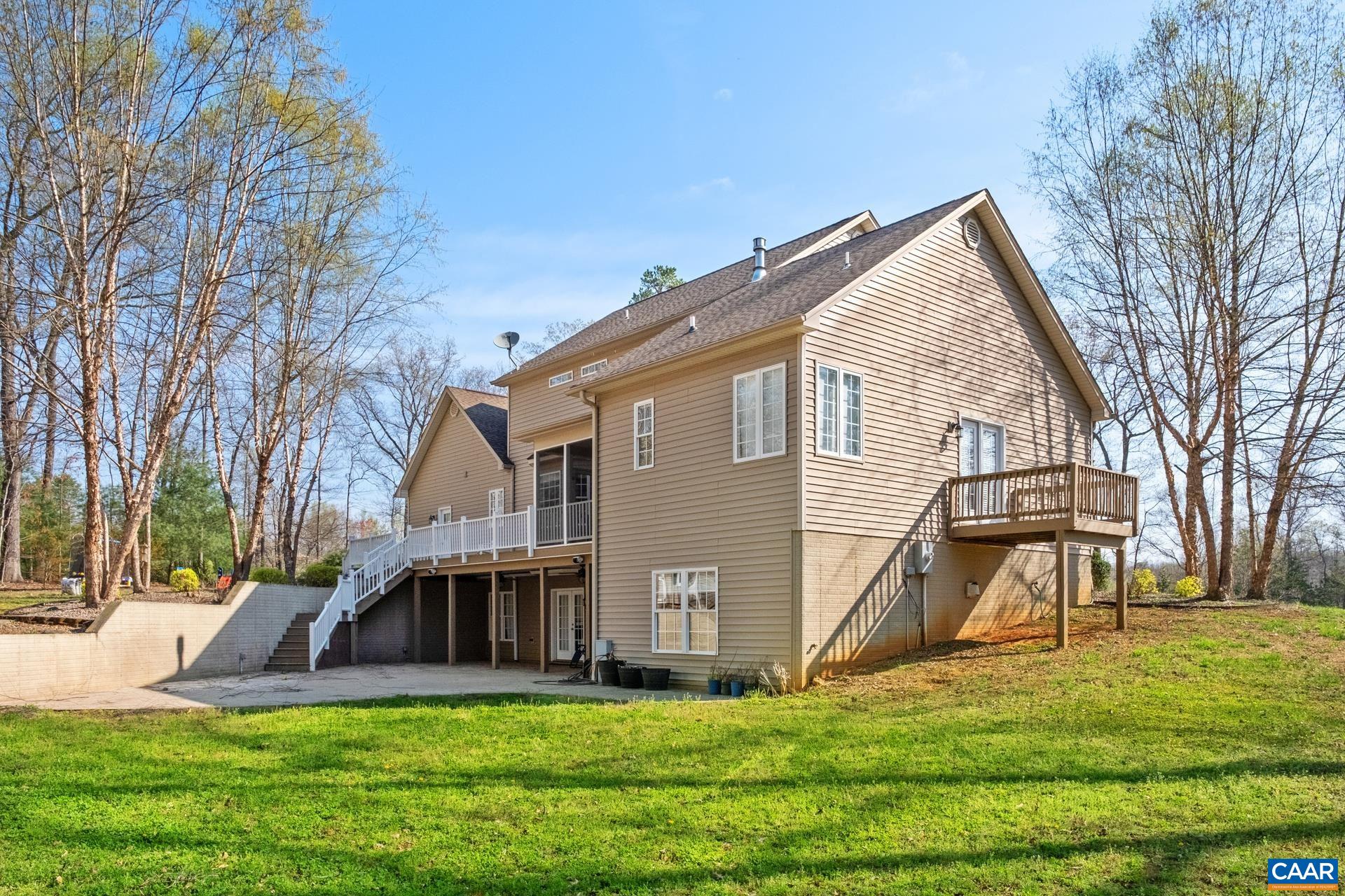 766 HANCOCK DR