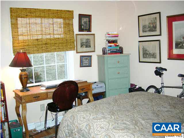 144 HESSIAN HILLS CIR Unit: 1